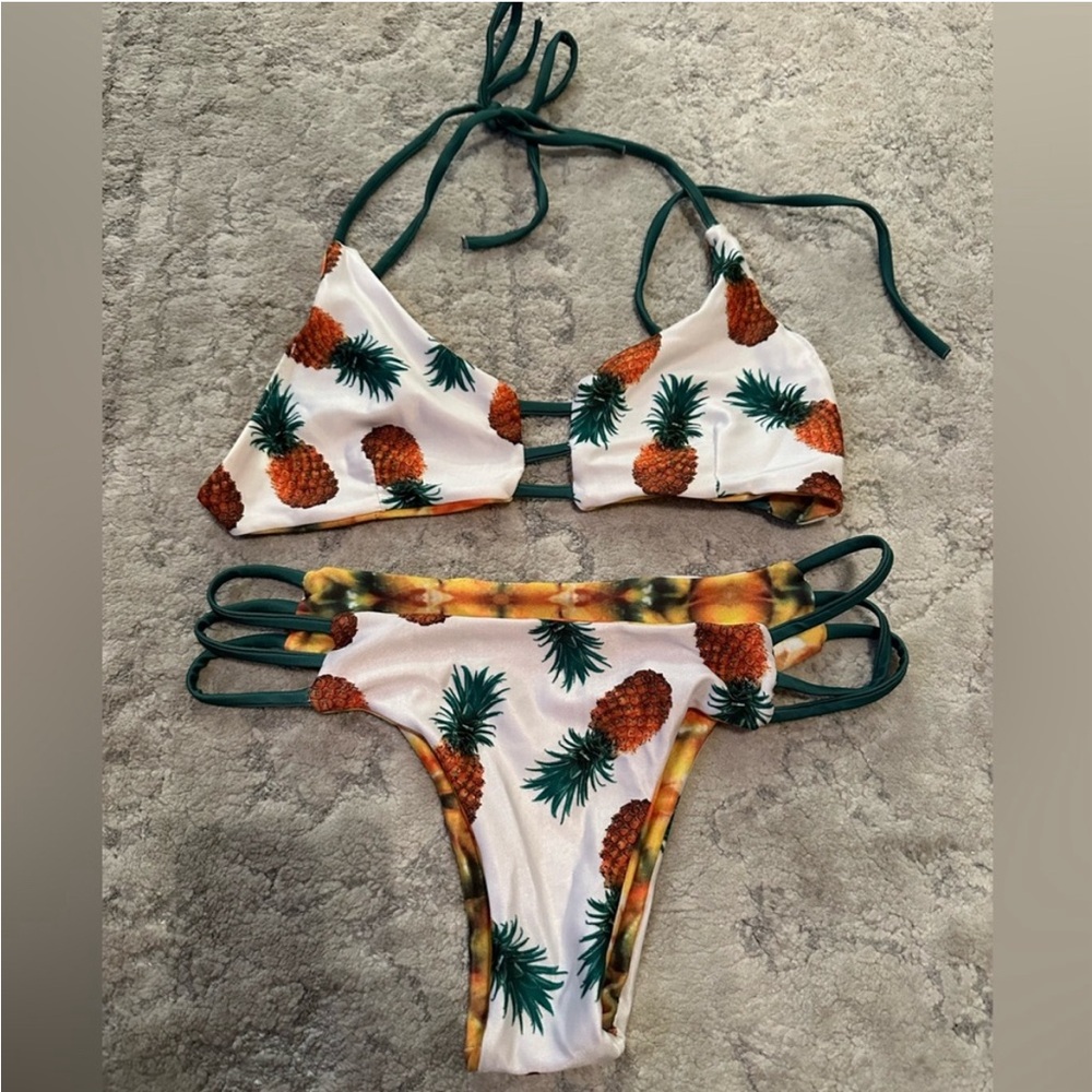 Pineapple bikini